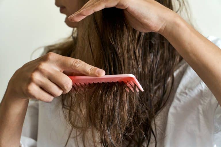 Como hidratar cabelos extremamente secos